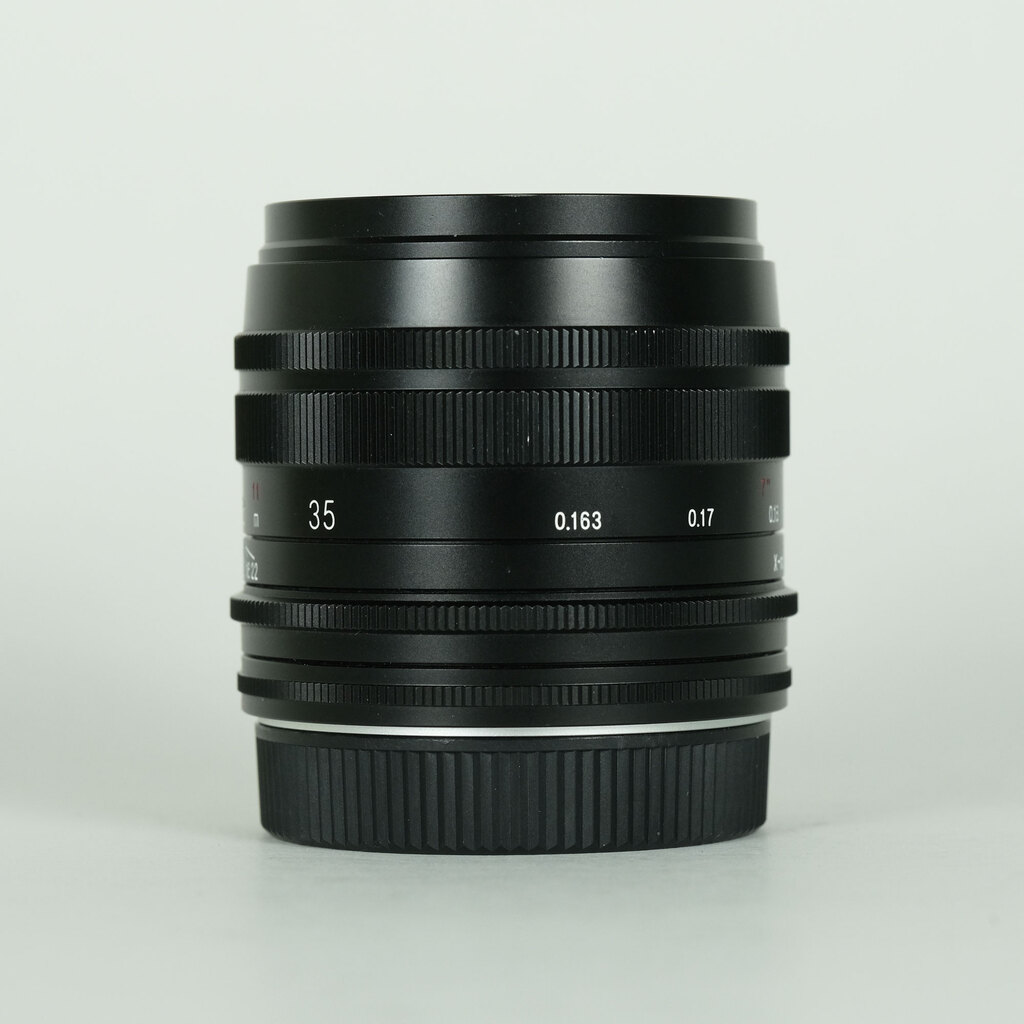 Voigtlander MACRO APO-ULTRON 35mm F2 [�t�W�t�C����X�p]