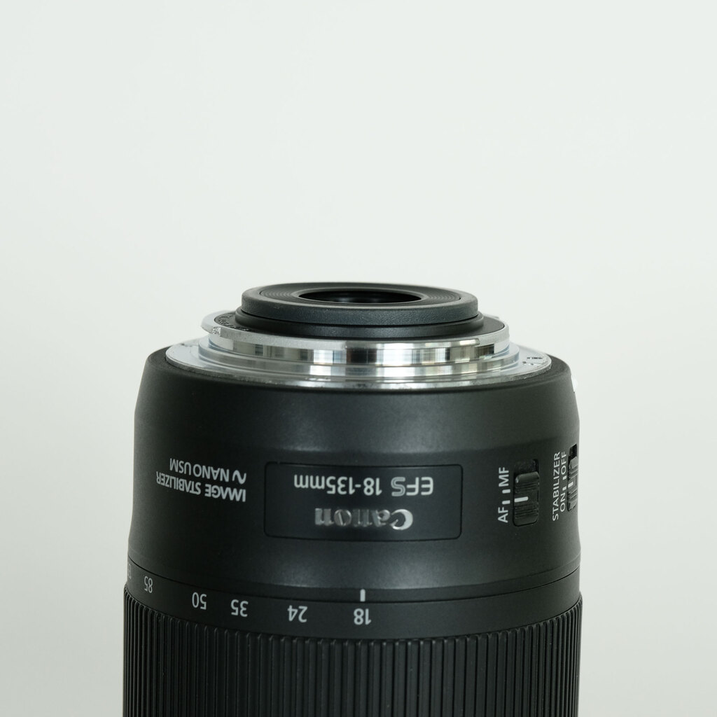 Canon EF-S18-135mm F3.5-5.6 IS USM