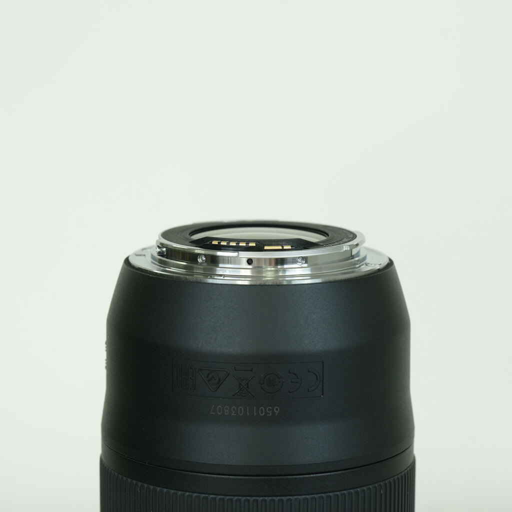 Canon EF70-300mm F4-5.6 IS II USM Canon EF70-300mm F4-5.6 IS II USM
