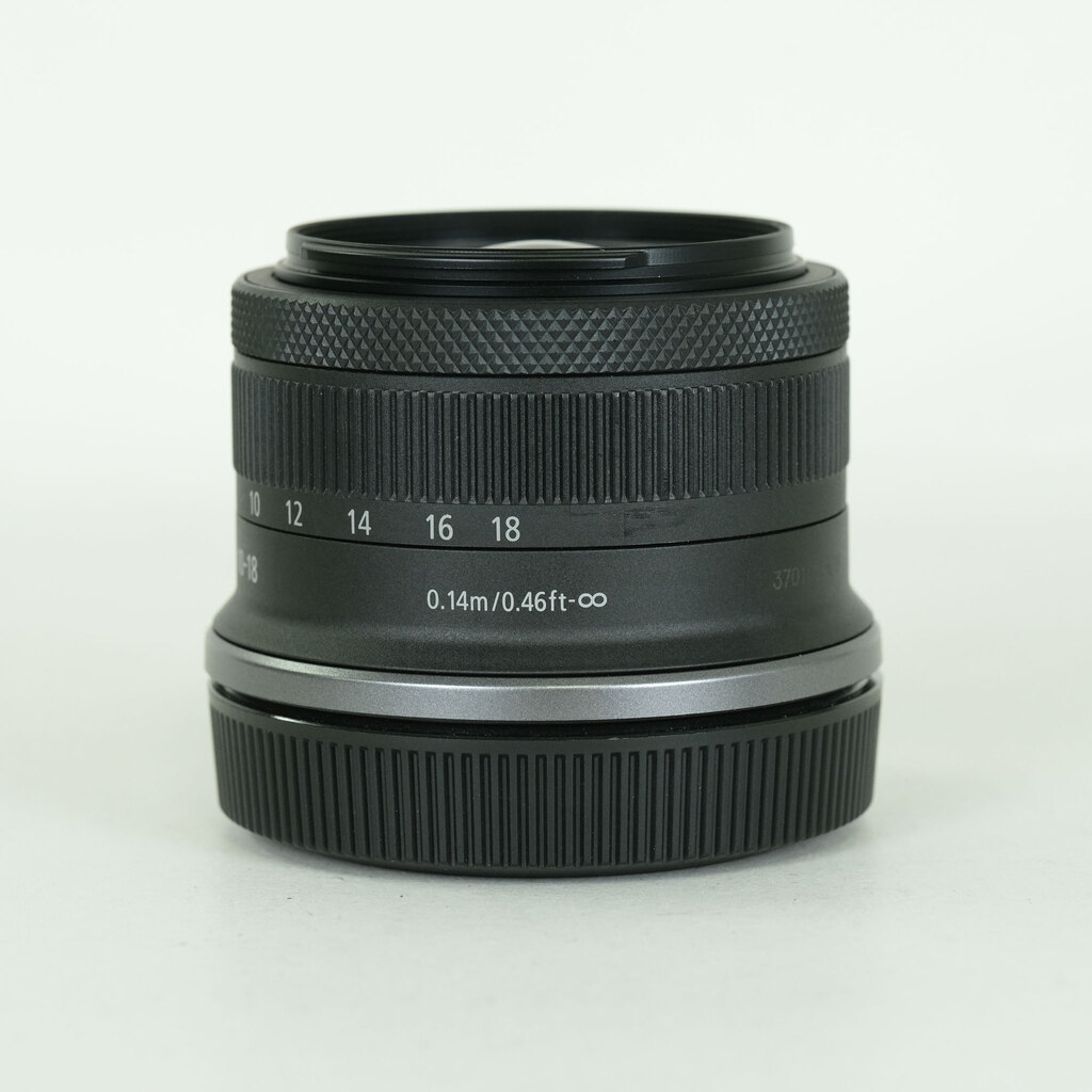 Canon RF-S 10-18mm F4.5-6.3 IS STM