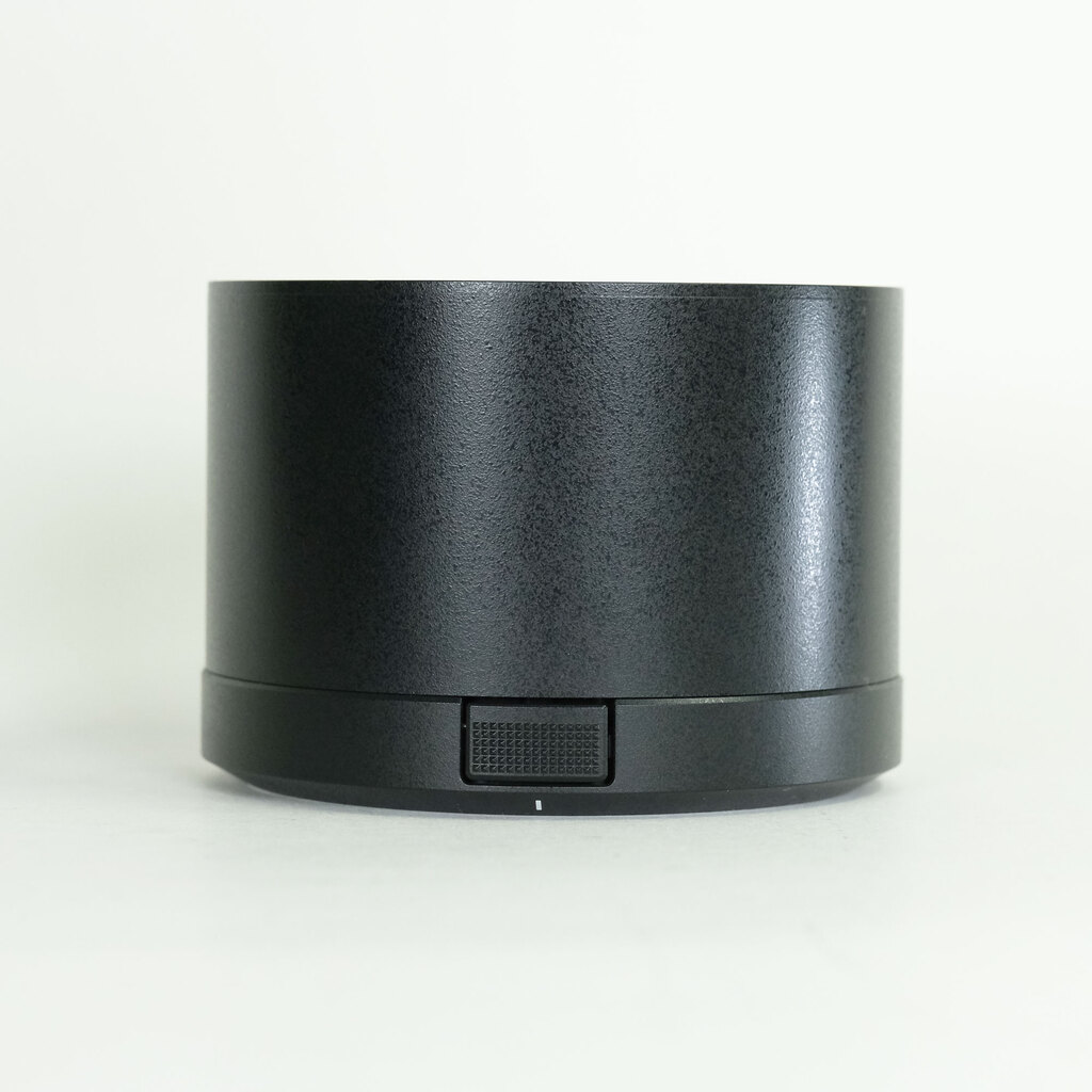 Panasonic LUMIX S PRO 70-200mm F4 O.I.S. Panasonic LUMIX S PRO 70-200mm F4 O.I.S.