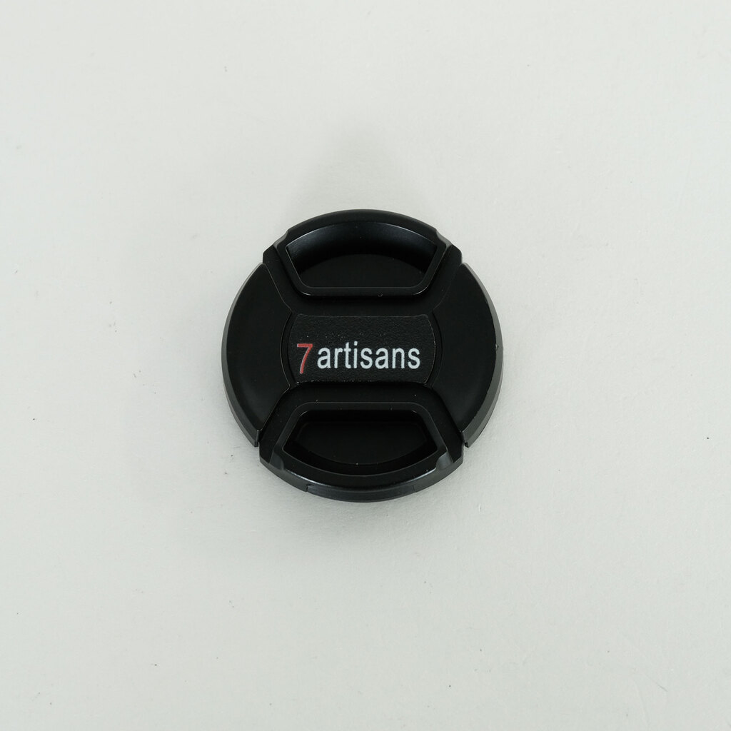 七工匠 7artisans 25mm F1.8 (フジフイルムX用) ブラック