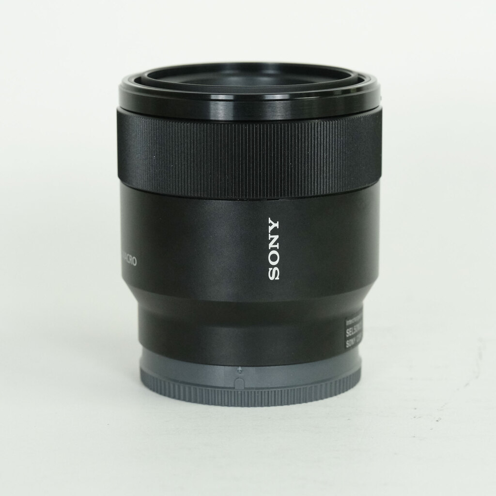 SONY FE 50mm F2.8 Macro SEL50M28