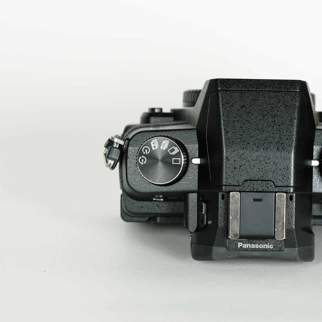 Panasonic LUMIX DMC-G8