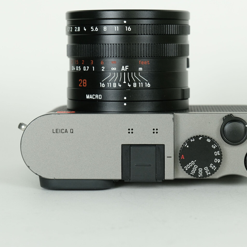 LEICA Q(Typ116) チタングレー の出品 | ONE SCENE（ワンシーン）