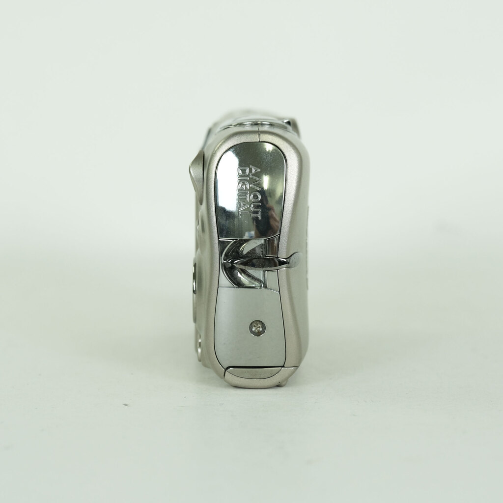 Canon IXY DIGITAL 2000IS