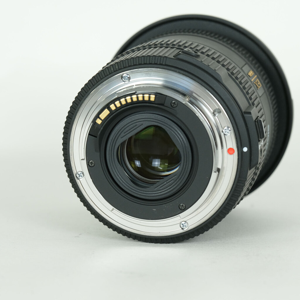 SIGMA 10-20mm F3.5 EX DC HSM (キヤノンEF用)