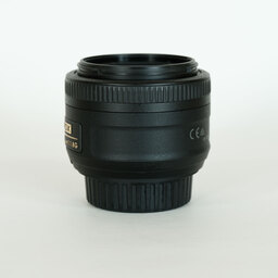 Nikon AF-S DX NIKKOR 35mm f/1.8G