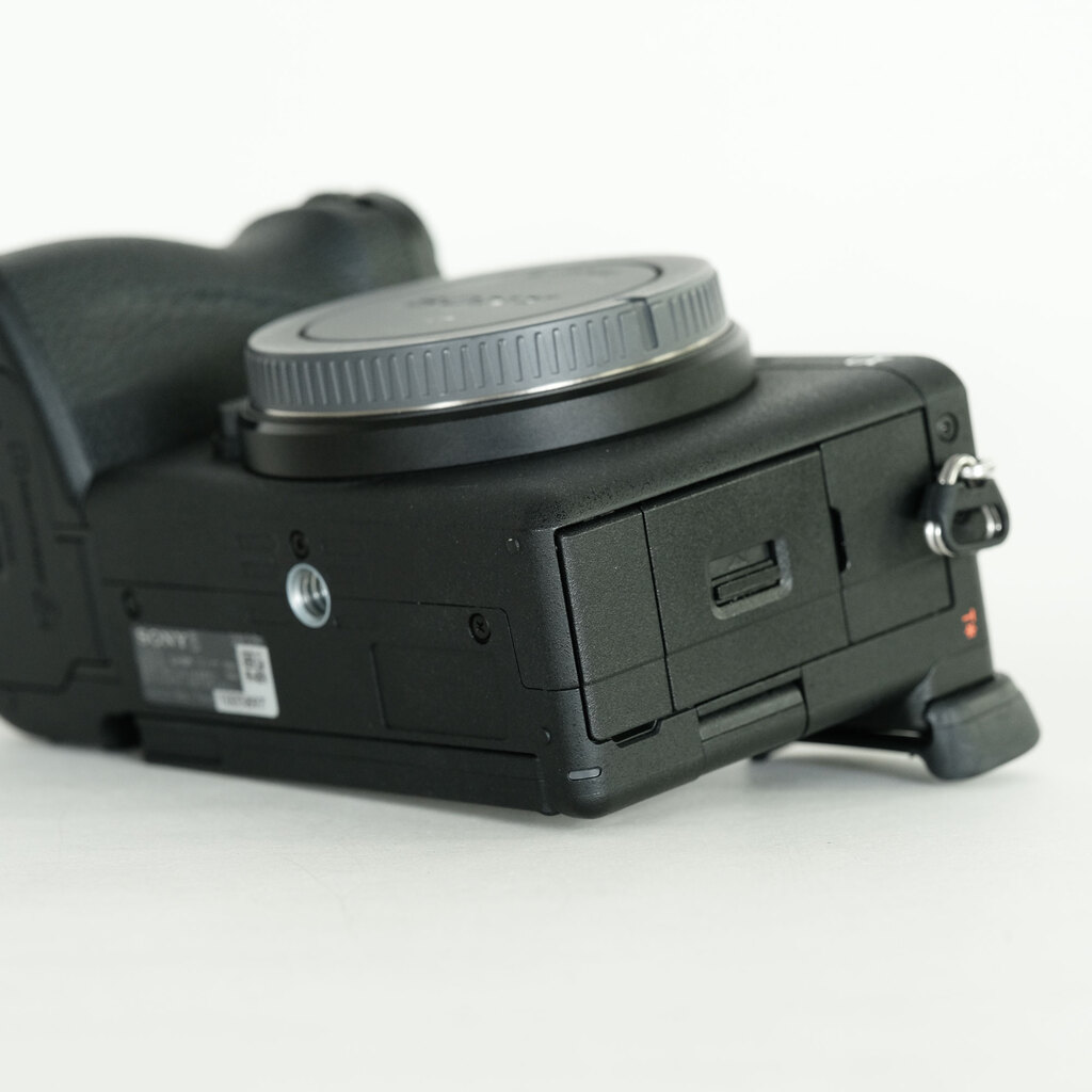 SONY α6700（ILCE-6700）