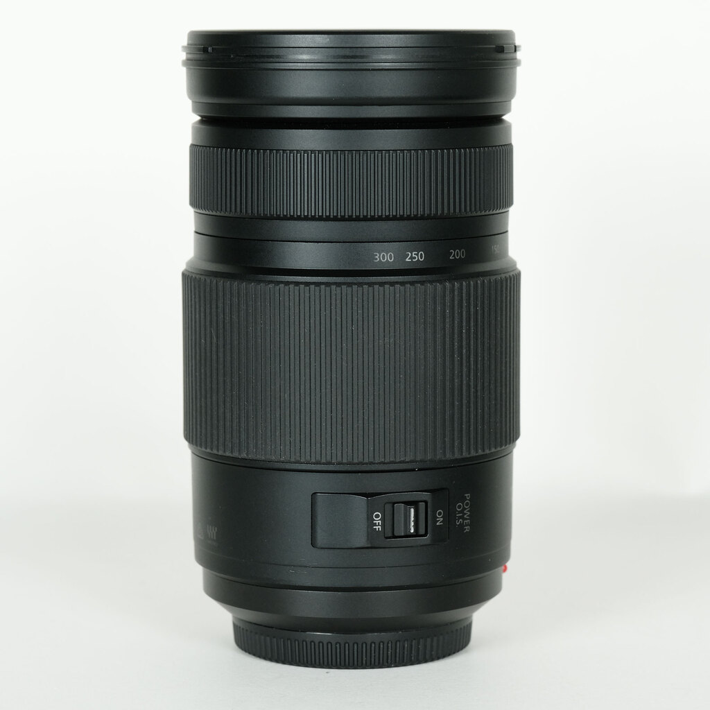 Panasonic LUMIX G VARIO 100-300mm / F4.0-5.6 II / POWER O.I.S.