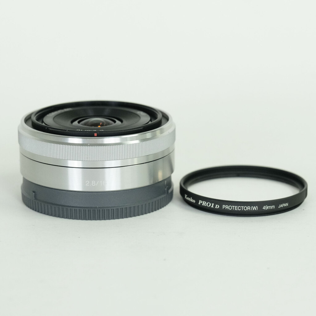SONY E 16mm F2.8 SEL16F28
