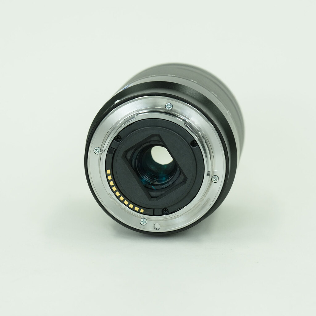 SONY Vario-Tessar T* E 16-70mm F4 ZA OSS SEL1670Z SONY Vario-Tessar T* E 16-70mm F4 ZA OSS SEL1670Z