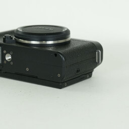 FUJIFILM X-M1 ボディ ブラック FUJIFILM X-M1 ボディ ブラック