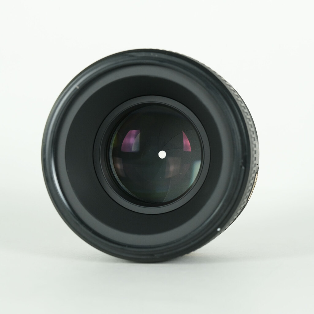 Nikon AF-S NIKKOR 58mm f/1.4Gの出品 | ONE SCENE（ワンシーン）
