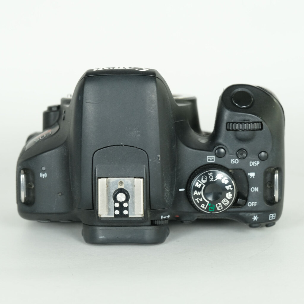 Canon EOS Kiss X9i Canon EOS Kiss X9i