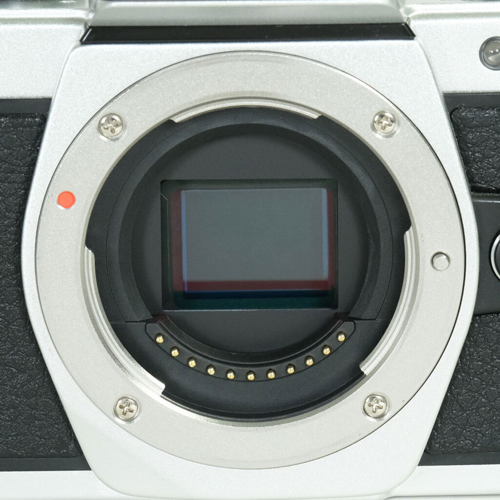 OLYMPUS OM-D E-M10 Mark II