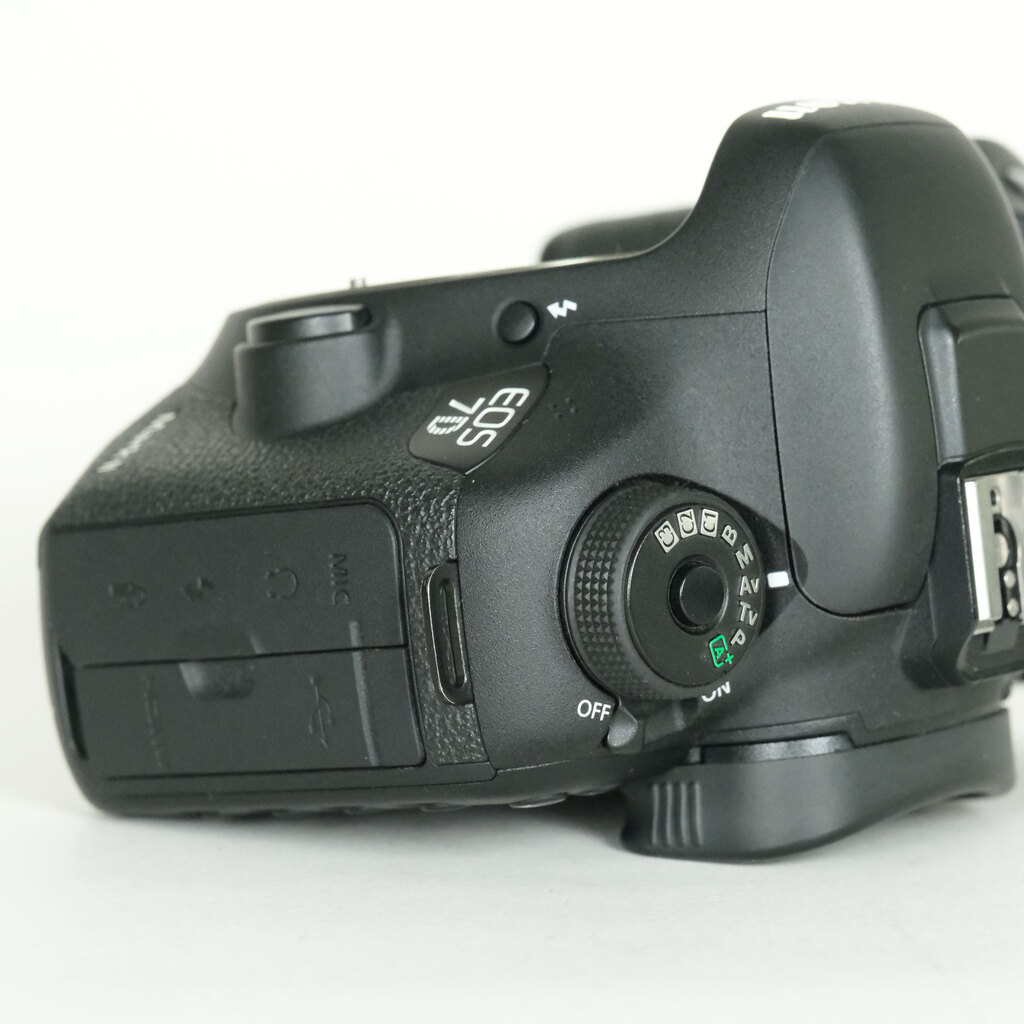 Canon EOS 7D Mark II