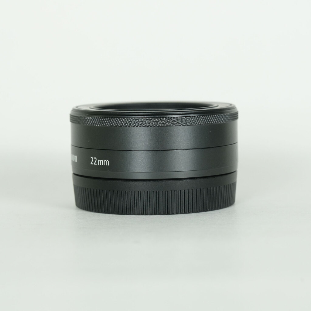 Canon EF-M22mm F2 STM [�O���t�@�C�g]