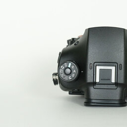 SONY α99II（ILCA-99M2）