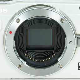 OLYMPUS PEN Lite E-PL6 ボディ ホワイト