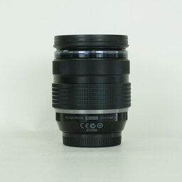 OLYMPUS M.ZUIKO DIGITAL ED 12-40mm F2.8 PRO OLYMPUS M.ZUIKO DIGITAL ED 12-40mm F2.8 PRO