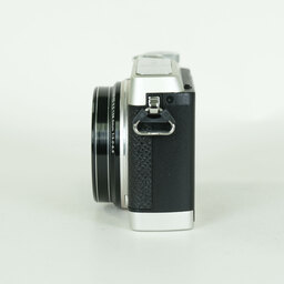 OLYMPUS STYLUS SH-2 シルバー