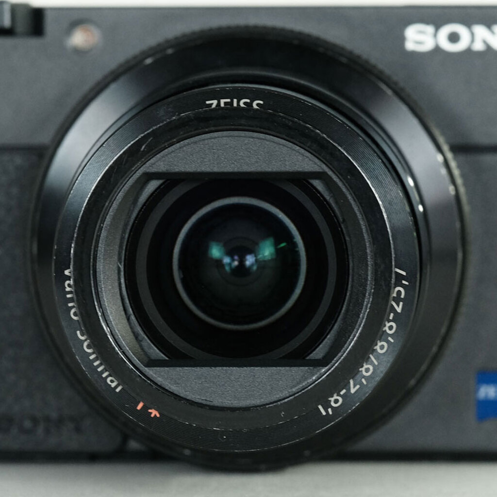 SONY Cyber-shot DSC-RX100M5