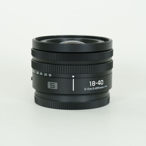 Panasonic LUMIX S 18-40mm F4.5-6.3