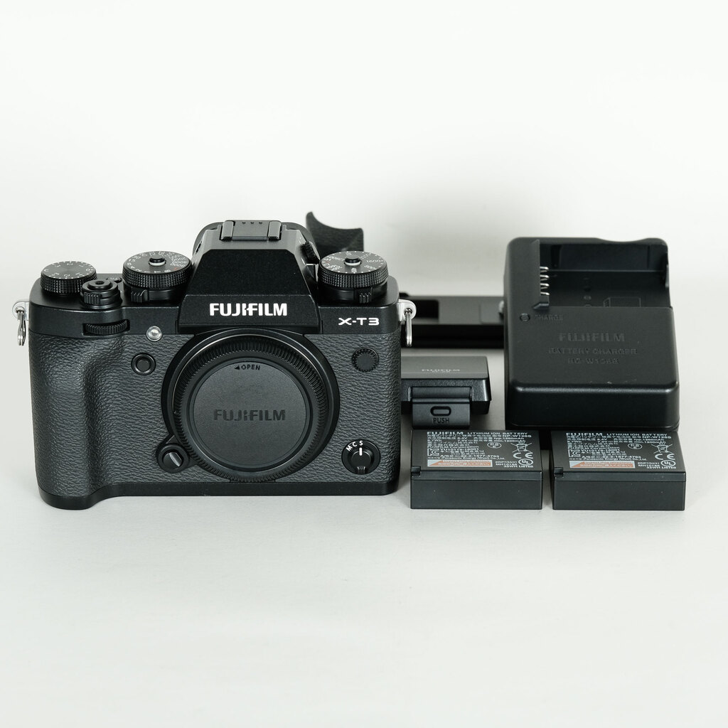 FUJIFILM X-T3