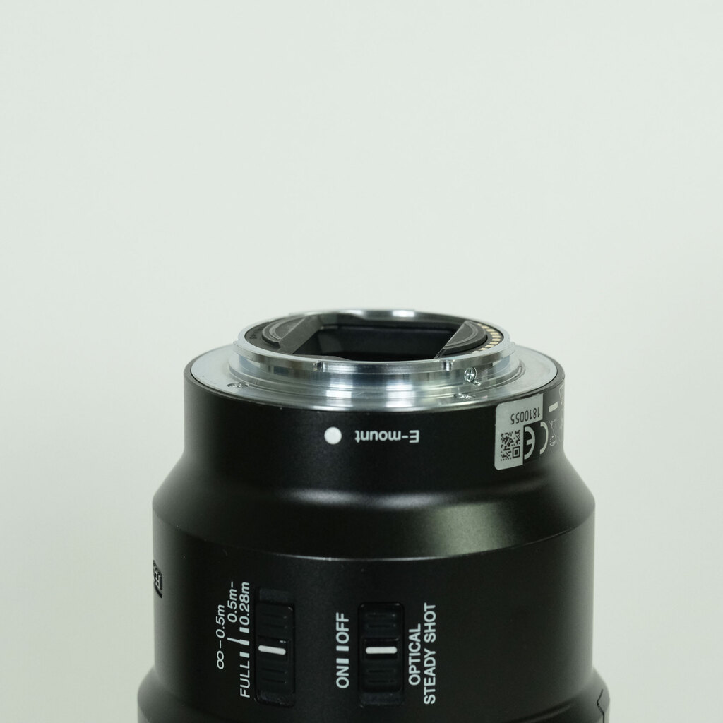 SONY FE 90mm F2.8 Macro G OSS SEL90M28G