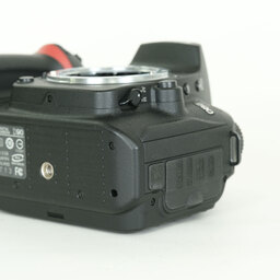 Nikon D90 ボディ