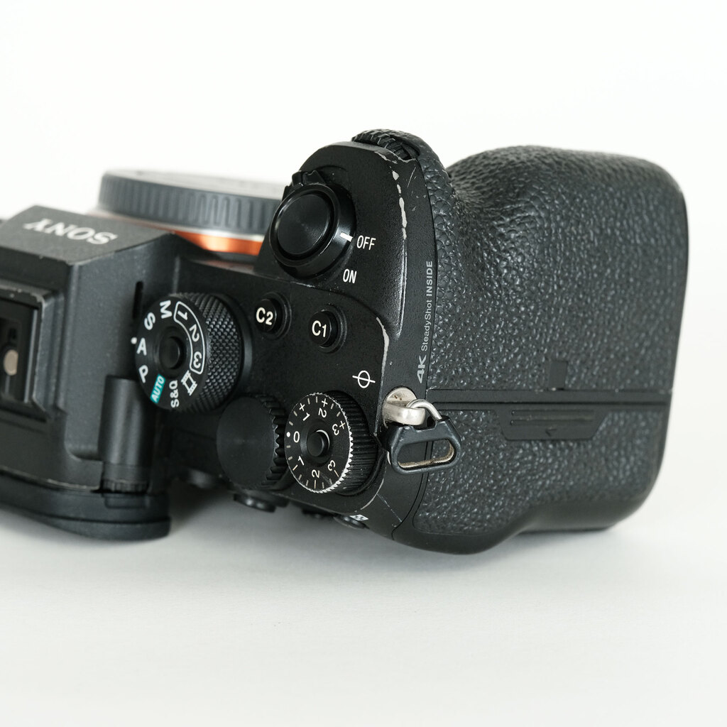 SONY α9 II(ILCE-9M2) SONY α9 II(ILCE-9M2)