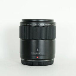 Panasonic LUMIX G MACRO 30mm F2.8 ASPH. MEGA O.I.S. Panasonic LUMIX G MACRO 30mm F2.8 ASPH. MEGA O.I.S.