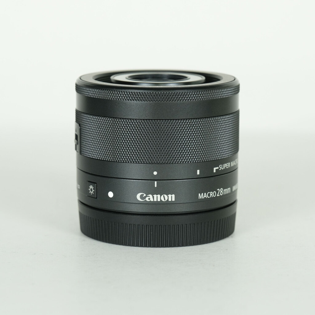 Canon EF-M28mm F3.5 マクロ IS STMの出品 | ONE SCENE（ワンシーン）