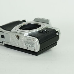 OLYMPUS OM-D E-M10 Mark II