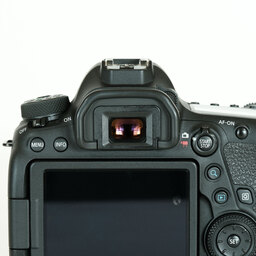 Canon EOS 6D Mark II
