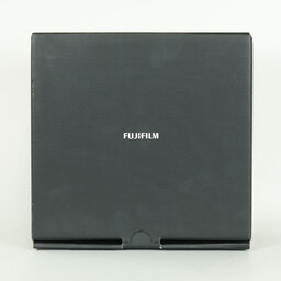 FUJIFILM X-E4