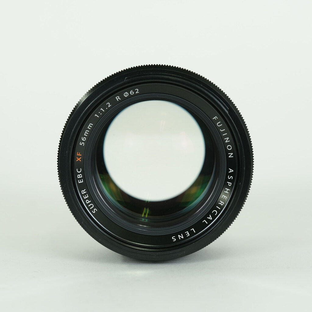 FUJIFILM XF56mmF1.2 R