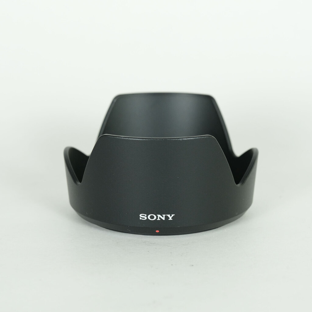 SONY E 18-135mm F3.5-5.6 OSS SEL18135