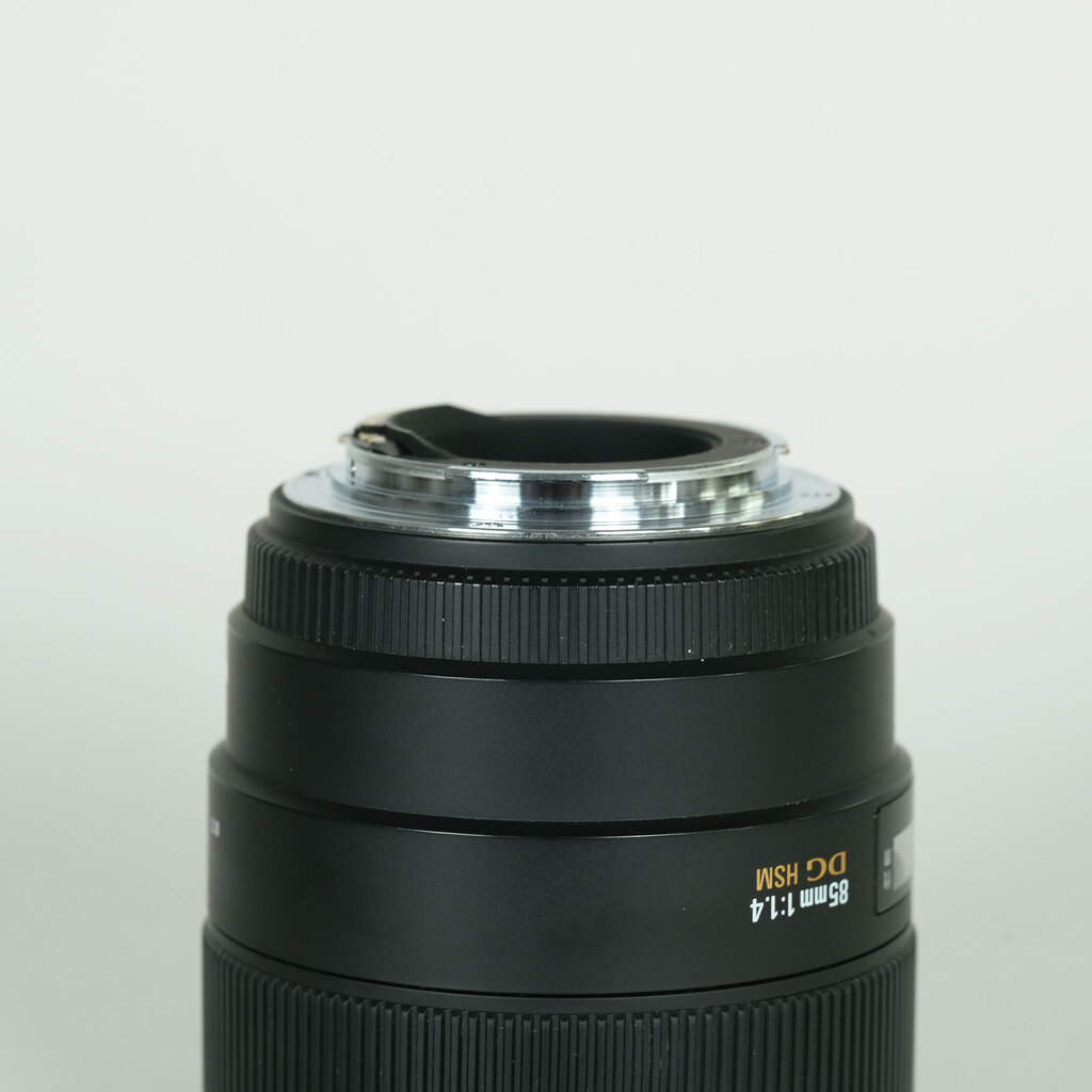 SIGMA 85mm F1.4 EX DG HSM [キヤノンEF用]