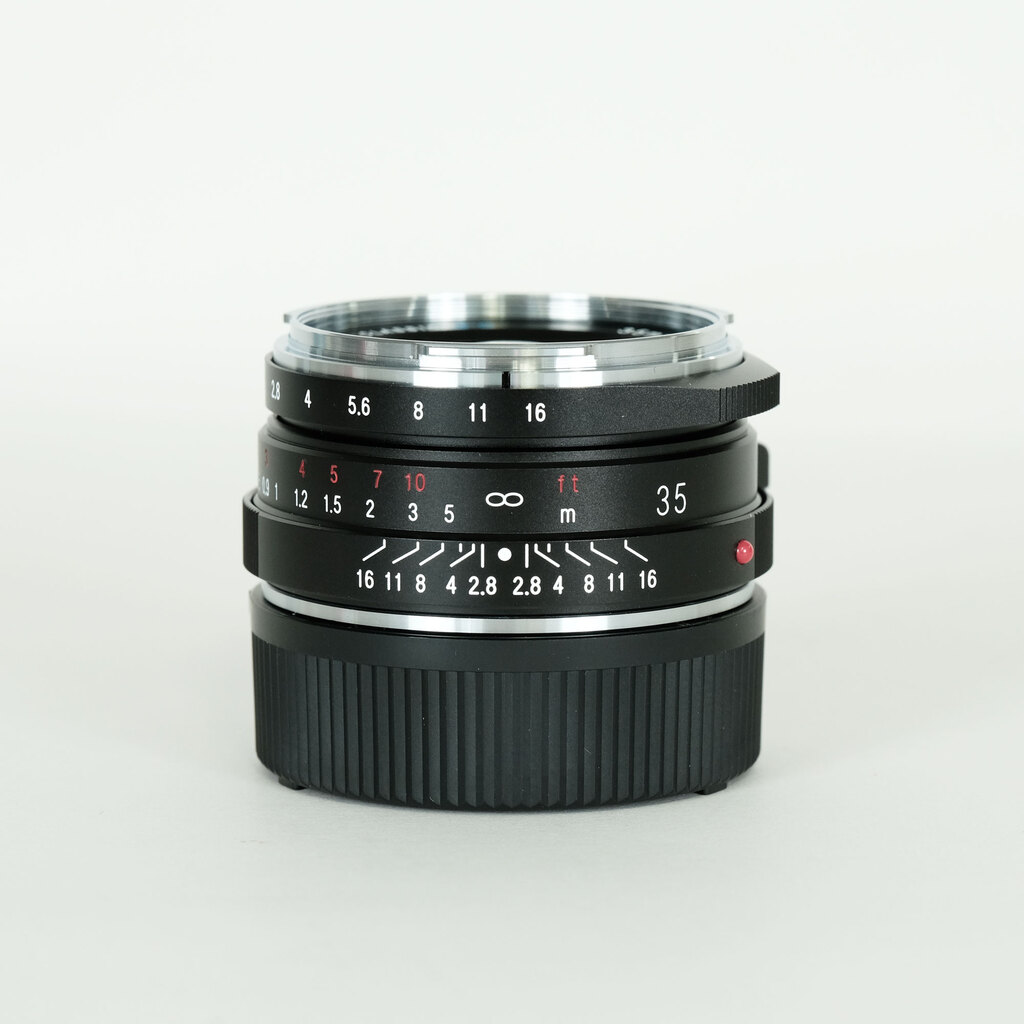 Voigtlander NOKTON Classic 35mm F1.4 II SC VM [ライカM用]