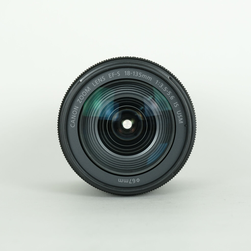Canon EF-S18-135mm F3.5-5.6 IS USM Canon EF-S18-135mm F3.5-5.6 IS USM