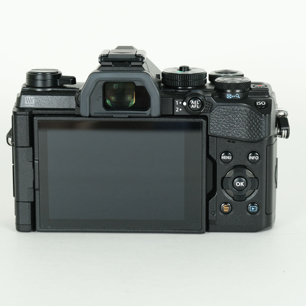 OM SYSTEM OM-5 [�{�f�B �u���b�N]