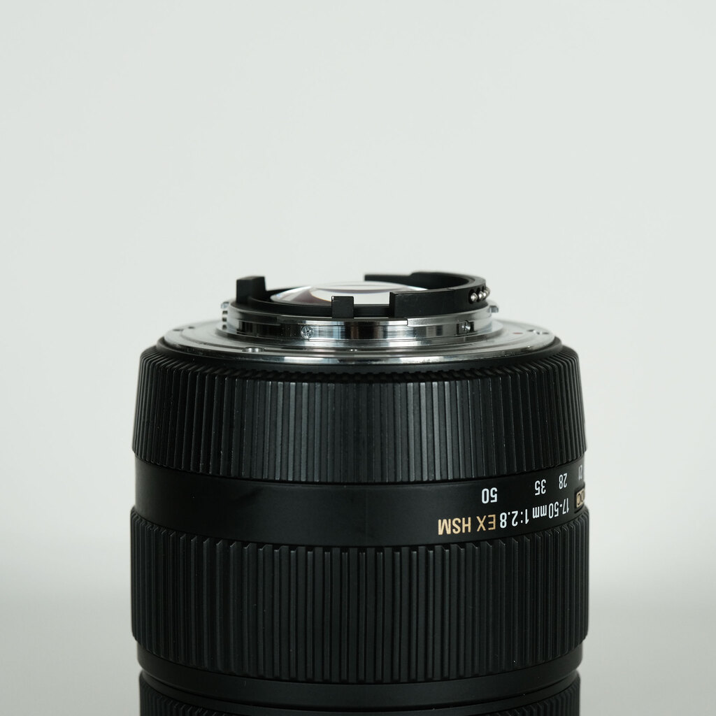 SIGMA 17-50mm F2.8 EX DC OS HSM (ニコンF用)