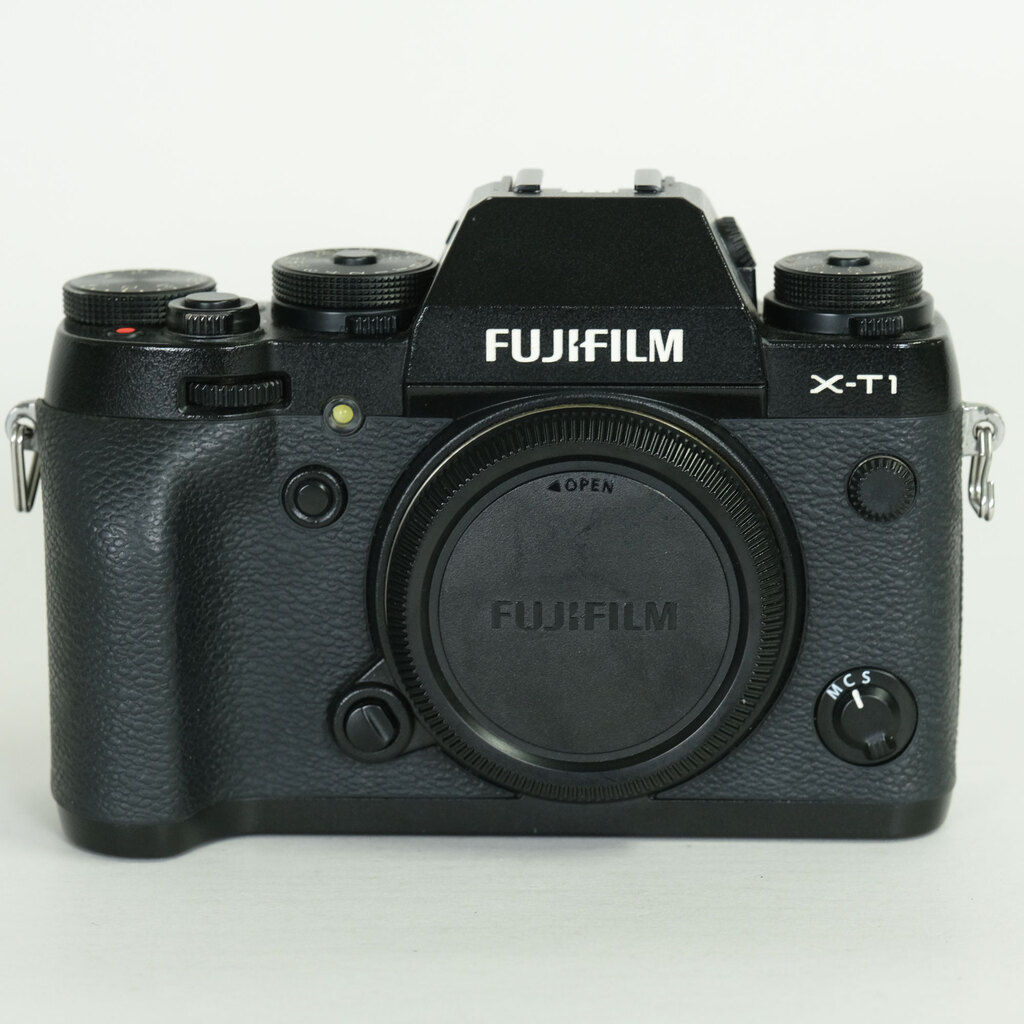 FUJIFILM X-T1 [�u���b�N]