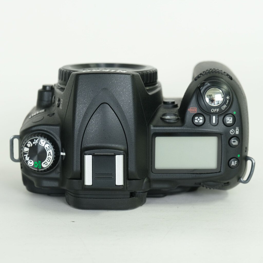 Nikon D90 ボディ