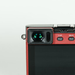 Panasonic LUMIX DMC-GM5ボディ レッド