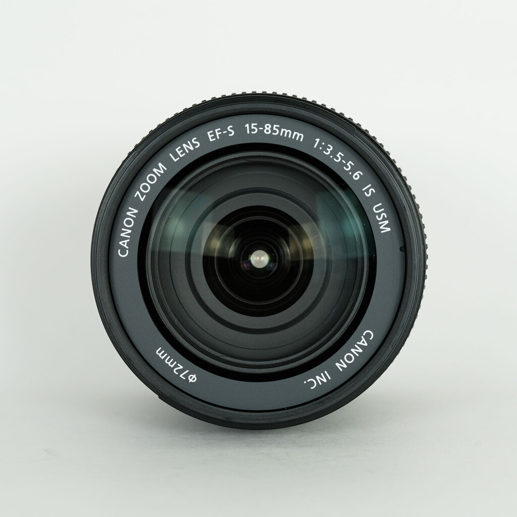 Canon EF-S15-85mm F3.5-5.6 IS USM