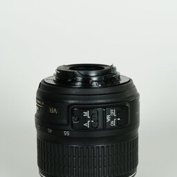 Nikon AF-S DX NIKKOR 18-55mm F3.5-5.6 G VR