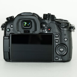 Panasonic LUMIX DMC-GH4